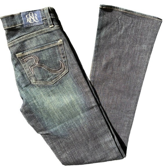 Rock & Republic Kasandra Mid Rise Bootcut Dark Wash Bling Pockets size 2 - Picture 1 of 11